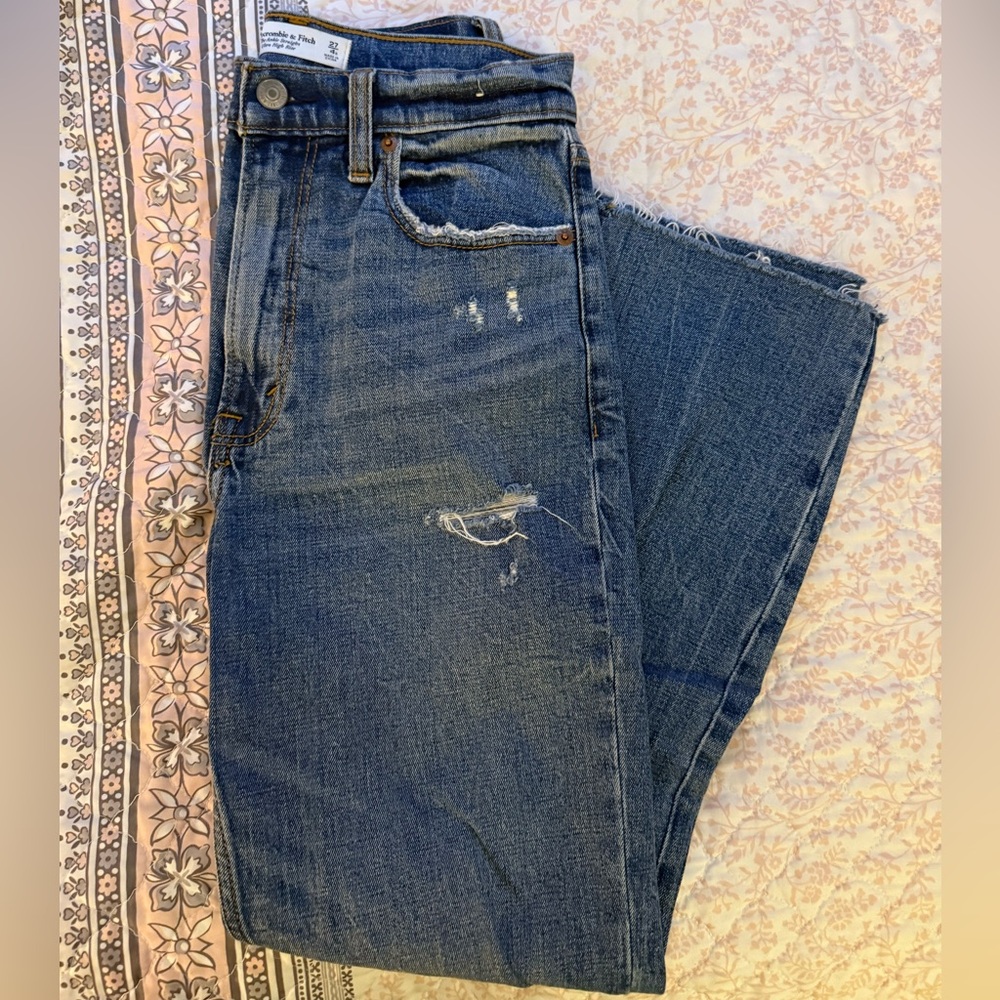 Abercrombie ankle straight jeans